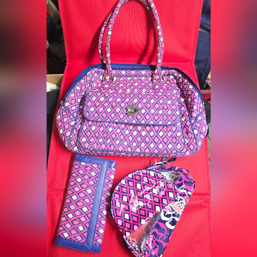 4 Piece Set Vera Bradley Pink and Purple Geometric